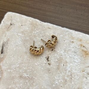 Mejuri Gold Rope Earrings